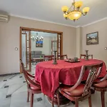 Casa Con Patio Maria Auxiliadora